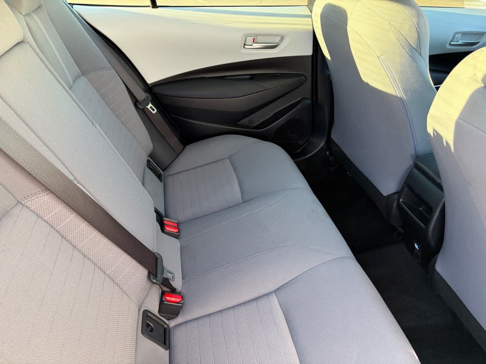 Used 2022 Toyota Corolla SE FWD image 12