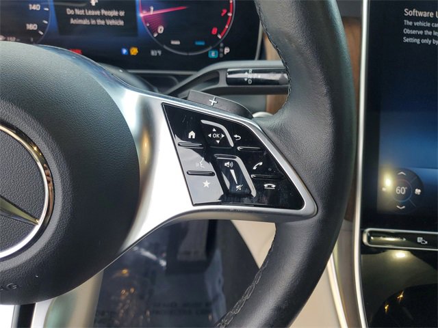 Used 2024 Mercedes-Benz GLC 300 4MATIC image 17