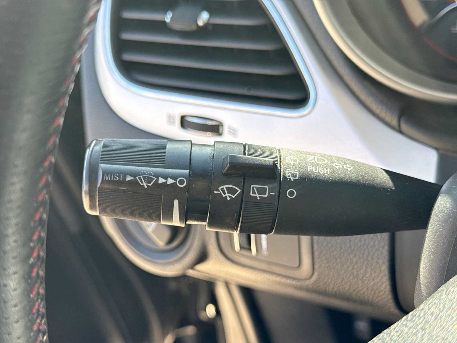 Used 2018 Dodge Journey GT w/ Driver Convenience Group AWD/4WD image 27