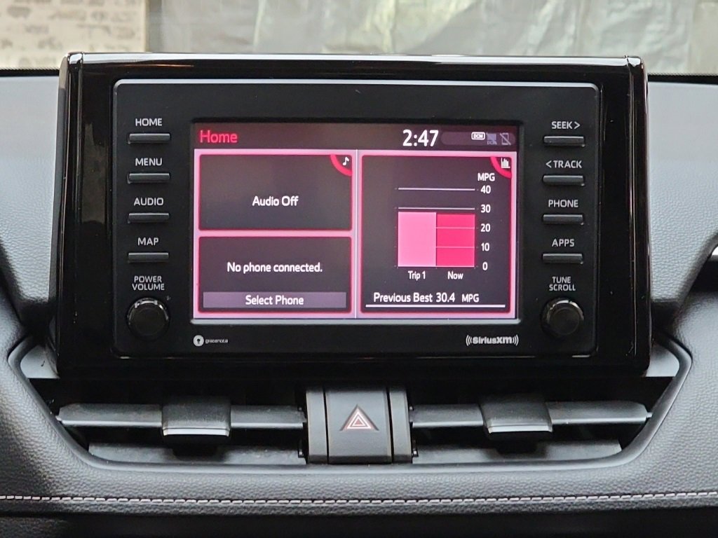 Used 2021 Toyota RAV4 XLE w/ Convenience Package image 20