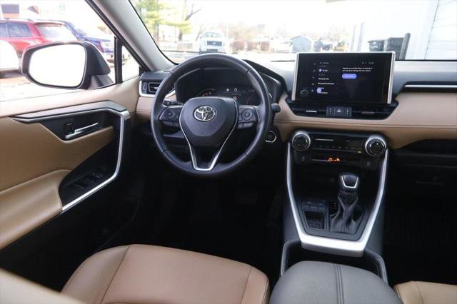 Certified 2025 Toyota RAV4 XLE Premium image 23