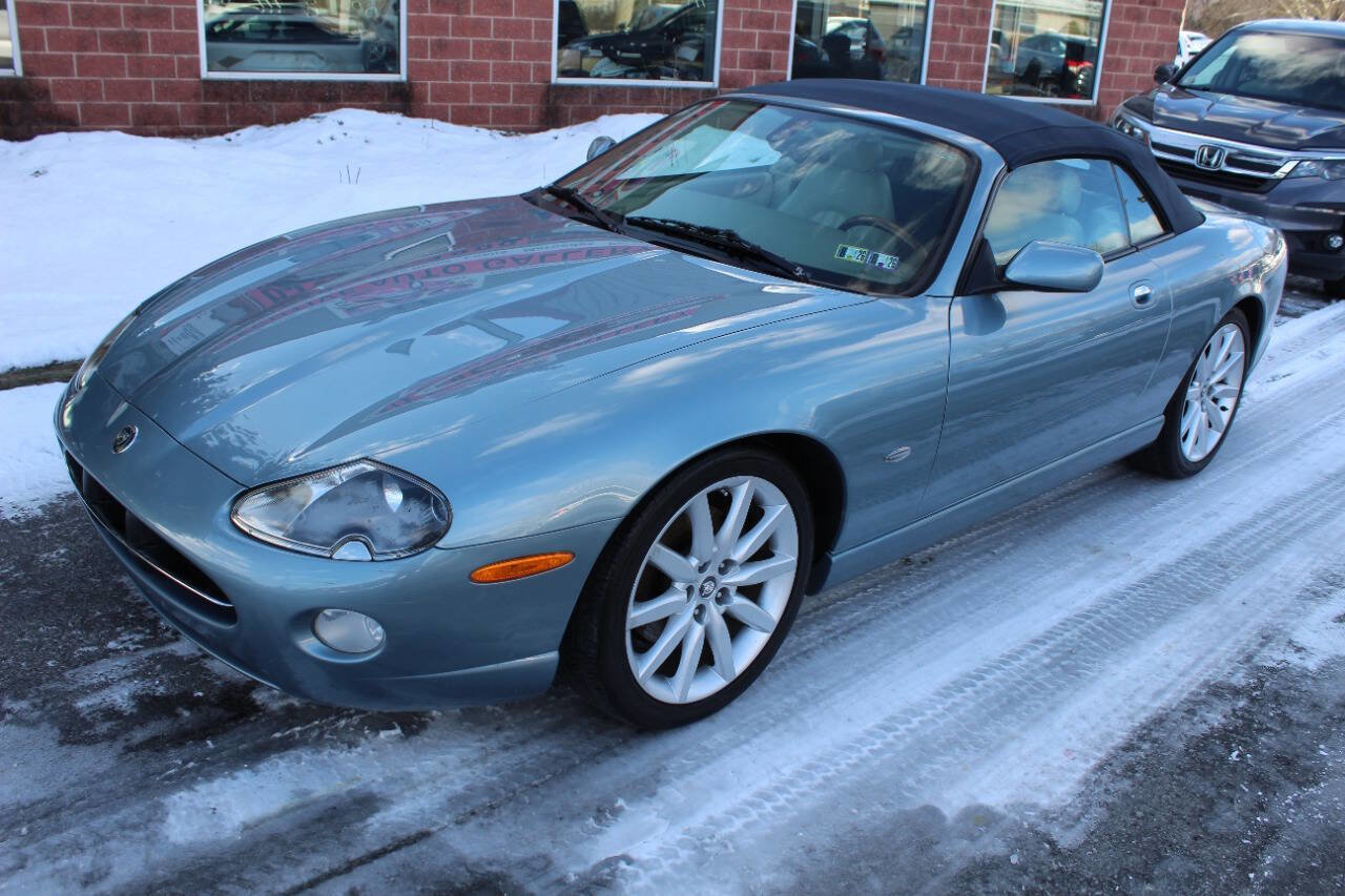 Used 2006 Jaguar XK8 Convertible image 2