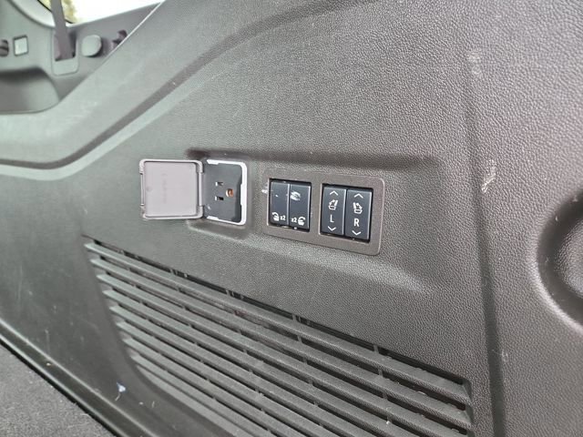 Used 2024 Chevrolet Suburban High Country w/ Max Trailering Package image 39