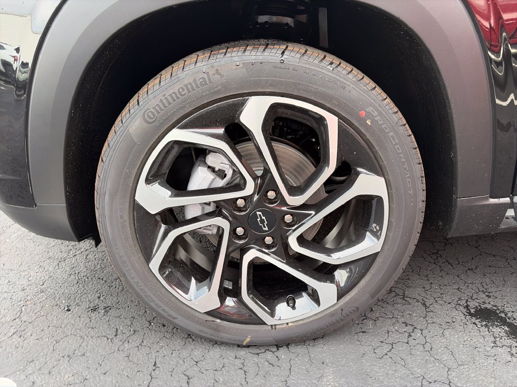 New 2026 Chevrolet Trax RS w/ Driver Confidence Package FWD image 22
