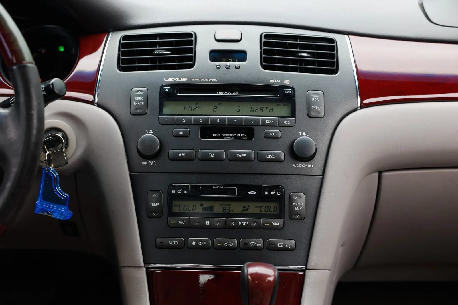 Used 2004 Lexus ES 330 w/ Premium Pkg FWD image 31