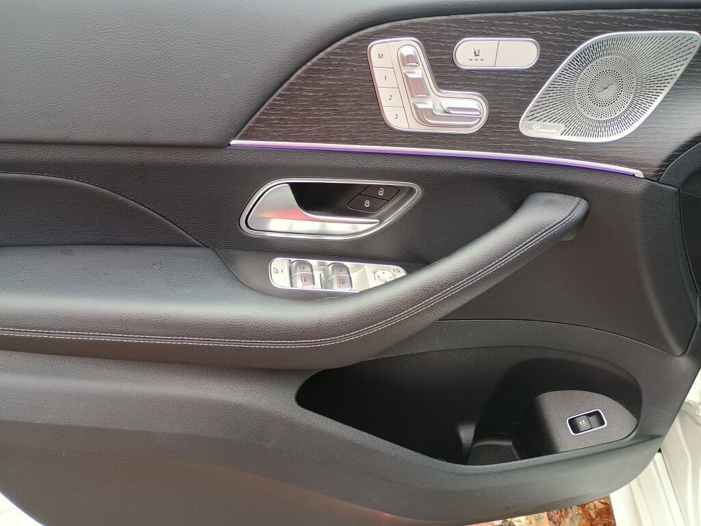 Used 2023 Mercedes-Benz GLE 350 4MATIC image 10