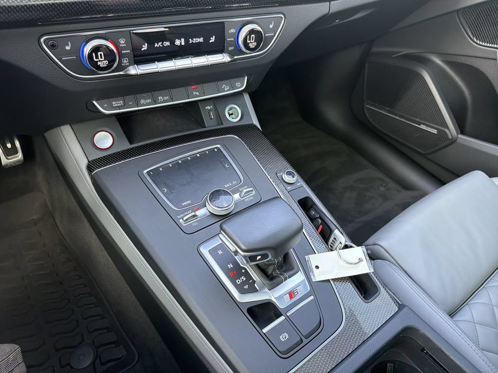 Used 2020 Audi SQ5 Premium Plus w/ Premium Plus Package AWD/4WD image 27