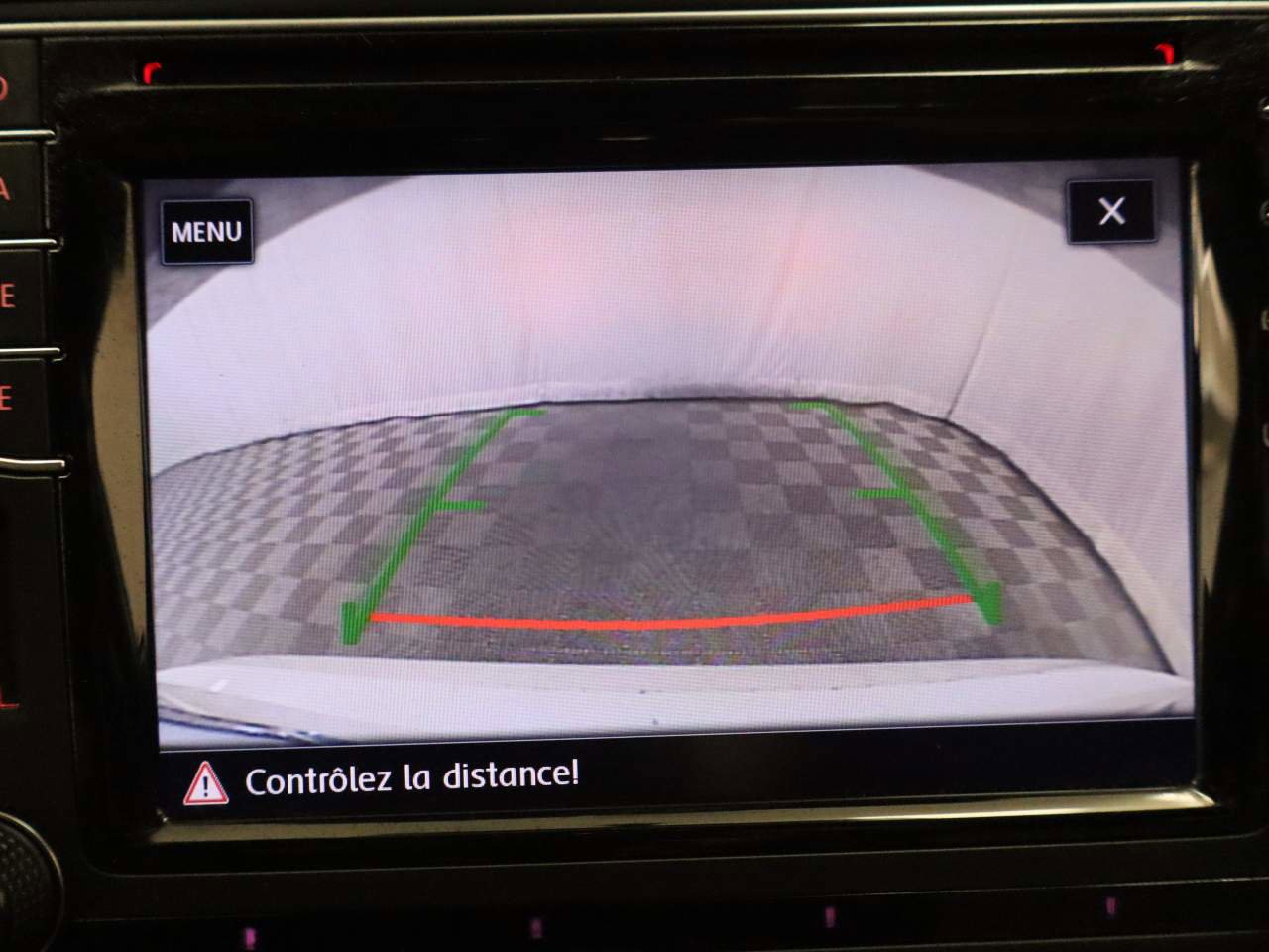 Used 2018 Volkswagen Passat GT FWD image 12