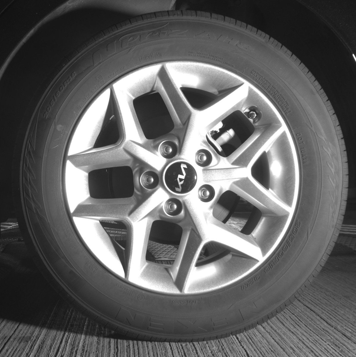 Used 2025 Kia Soul LX w/ LX Technology Package image 14