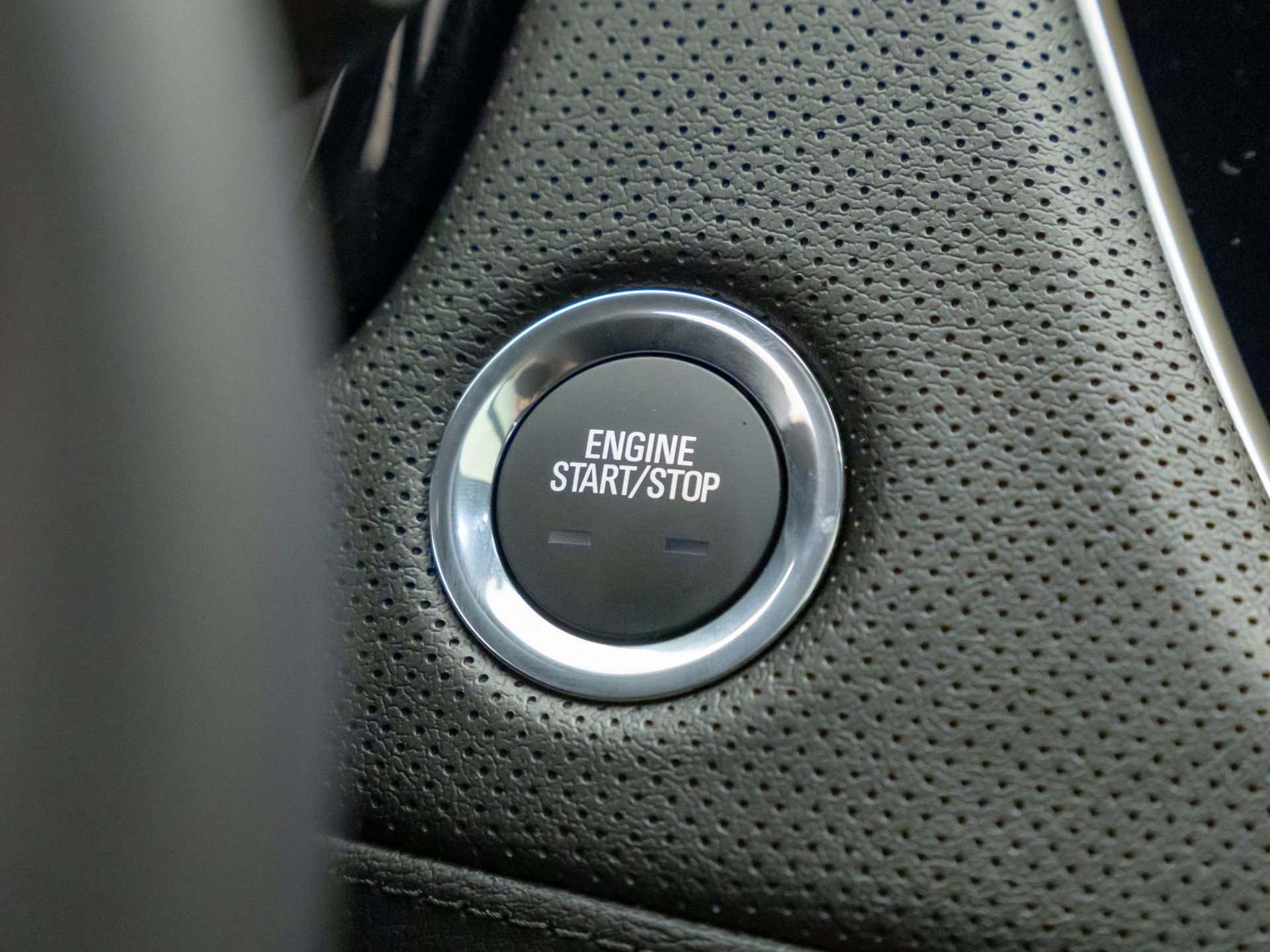 New 2025 Cadillac XT6 Luxury image 21