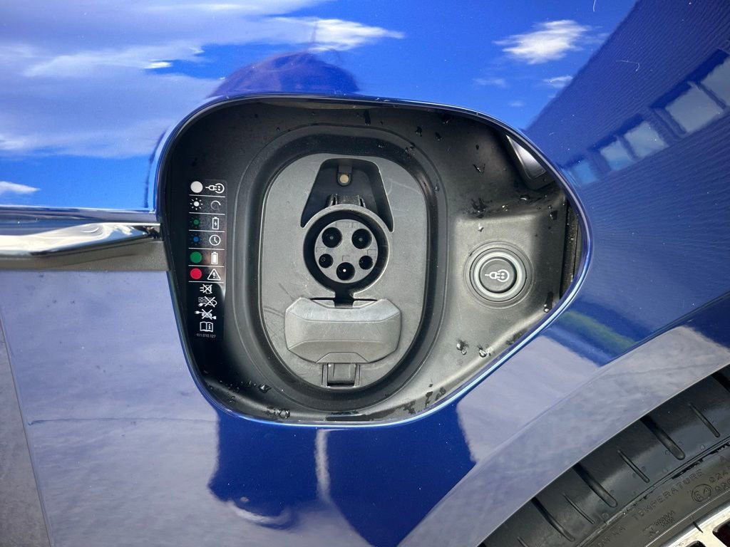 Certified 2024 Porsche Taycan 4S image 42