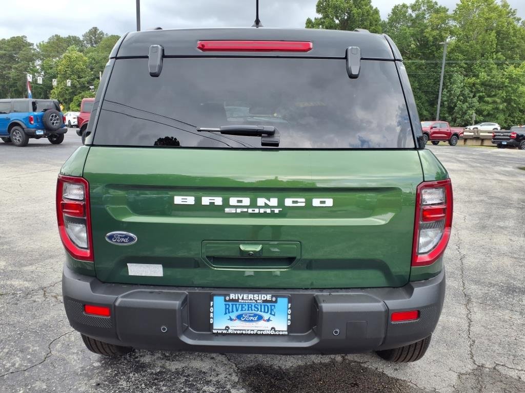 New 2025 Ford Bronco Sport Outer Banks w/ Outer Banks Tech Package+ image 2