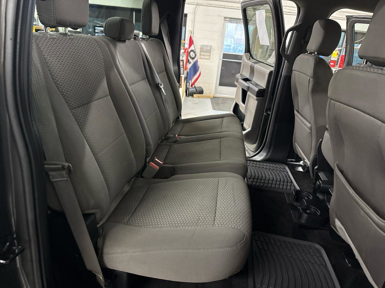 Used 2018 Ford F150 XLT image 37