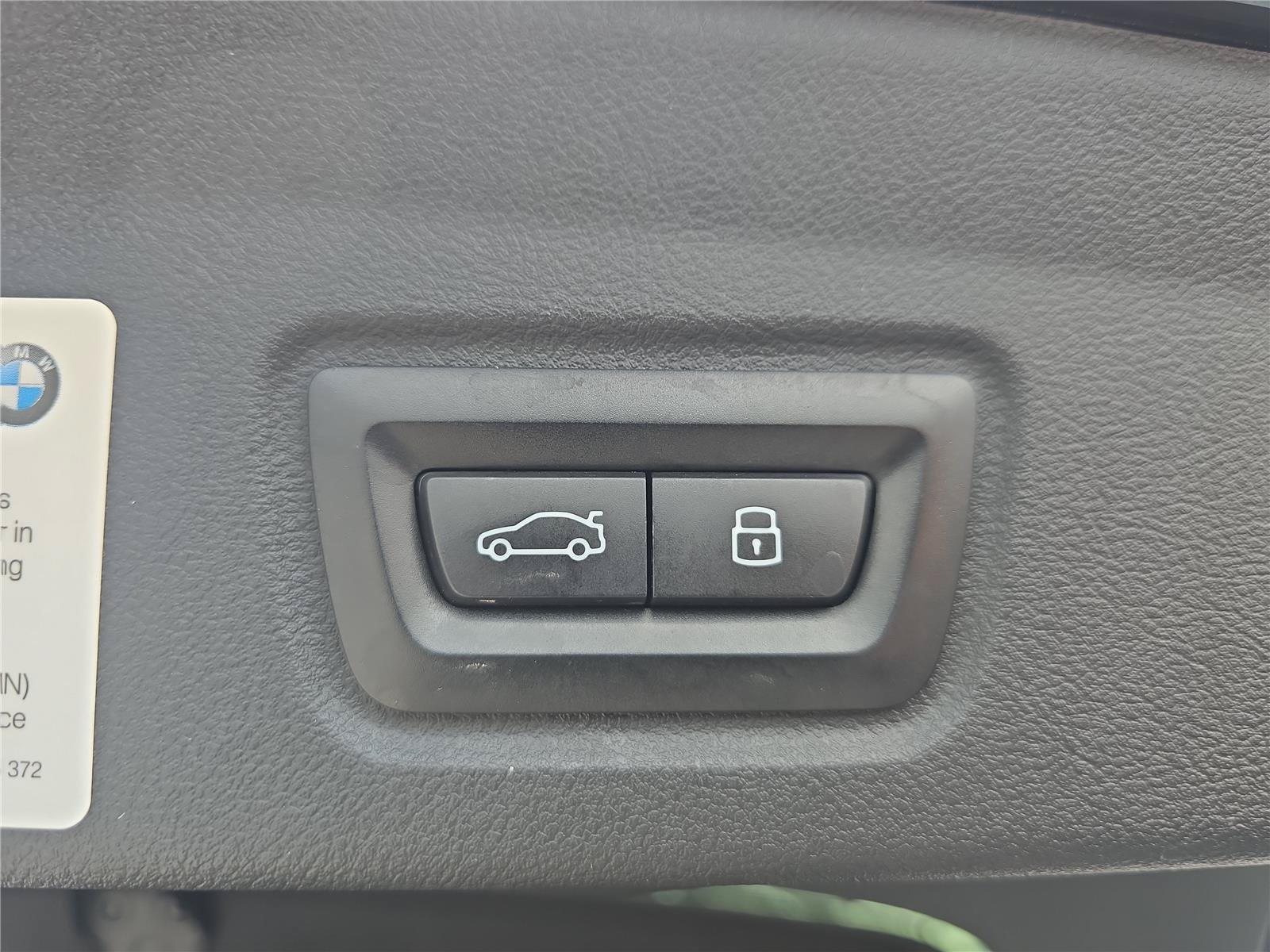 Used 2024 BMW i4 eDrive35 w/ Convenience Package RWD image 9