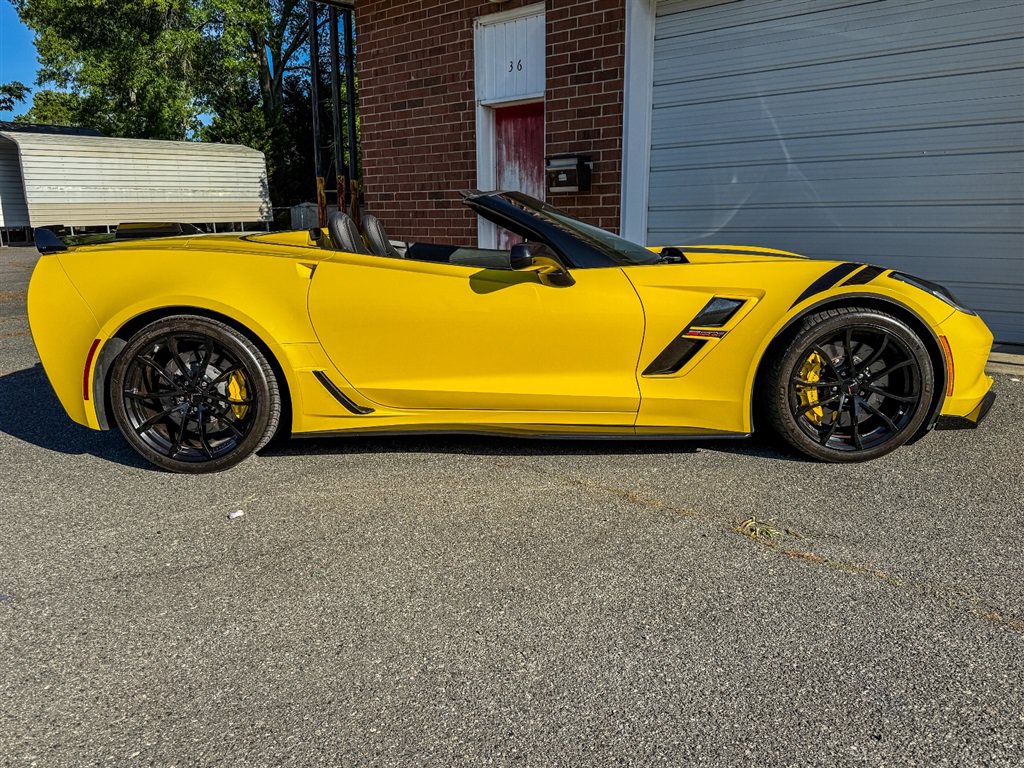 Used 2019 Chevrolet Corvette Grand Sport RWD image 34