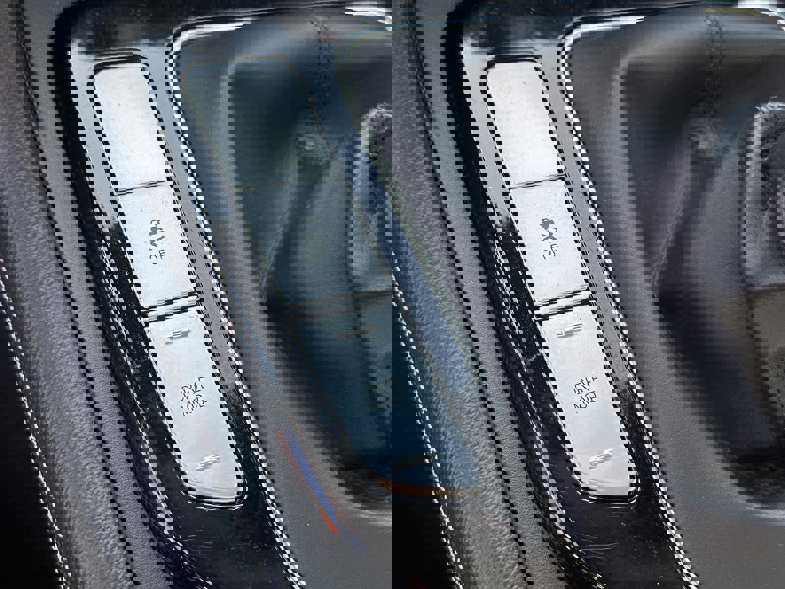 Used 2019 Genesis G70 2.0T Sport image 28