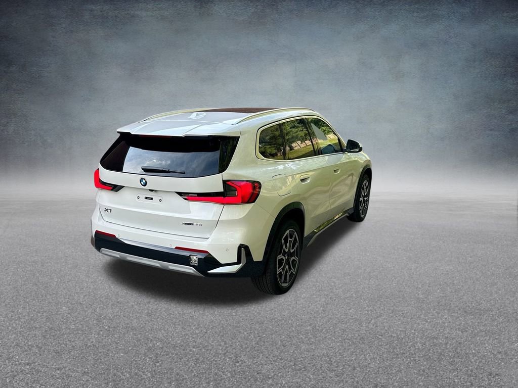 Used 2026 BMW X1 xDrive28i w/ Convenience Package AWD/4WD image 9