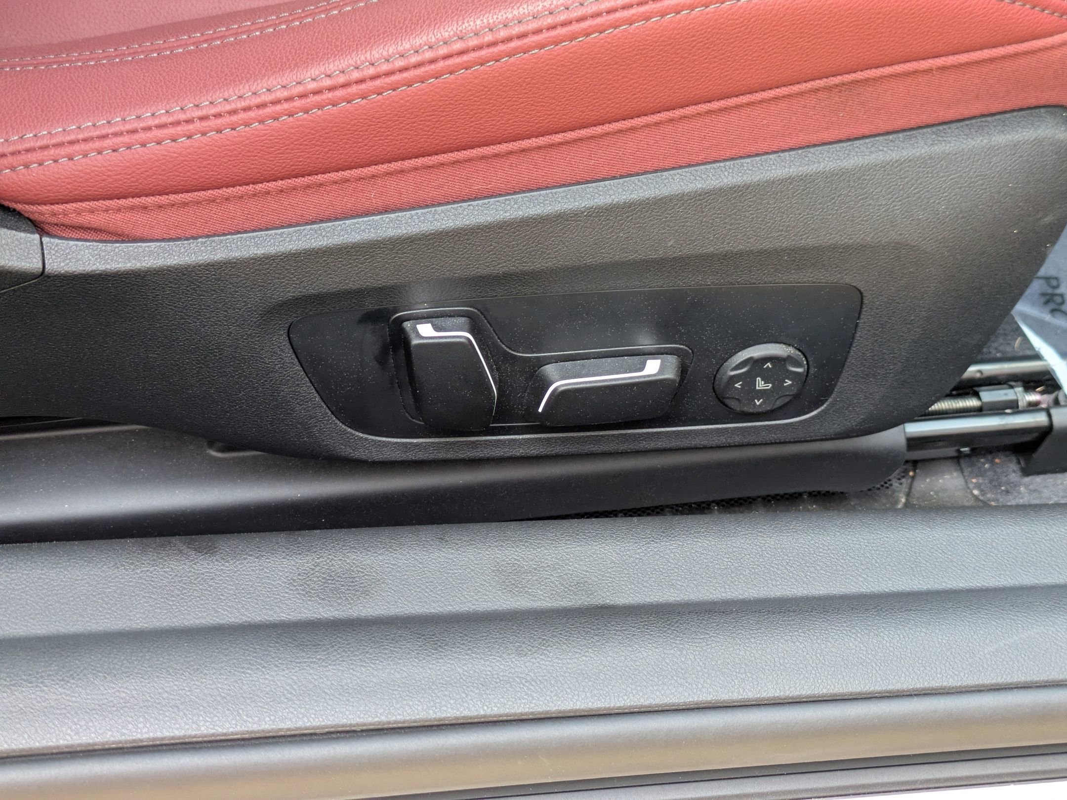 Used 2024 BMW M240i xDrive Coupe w/ Premium Package image 32