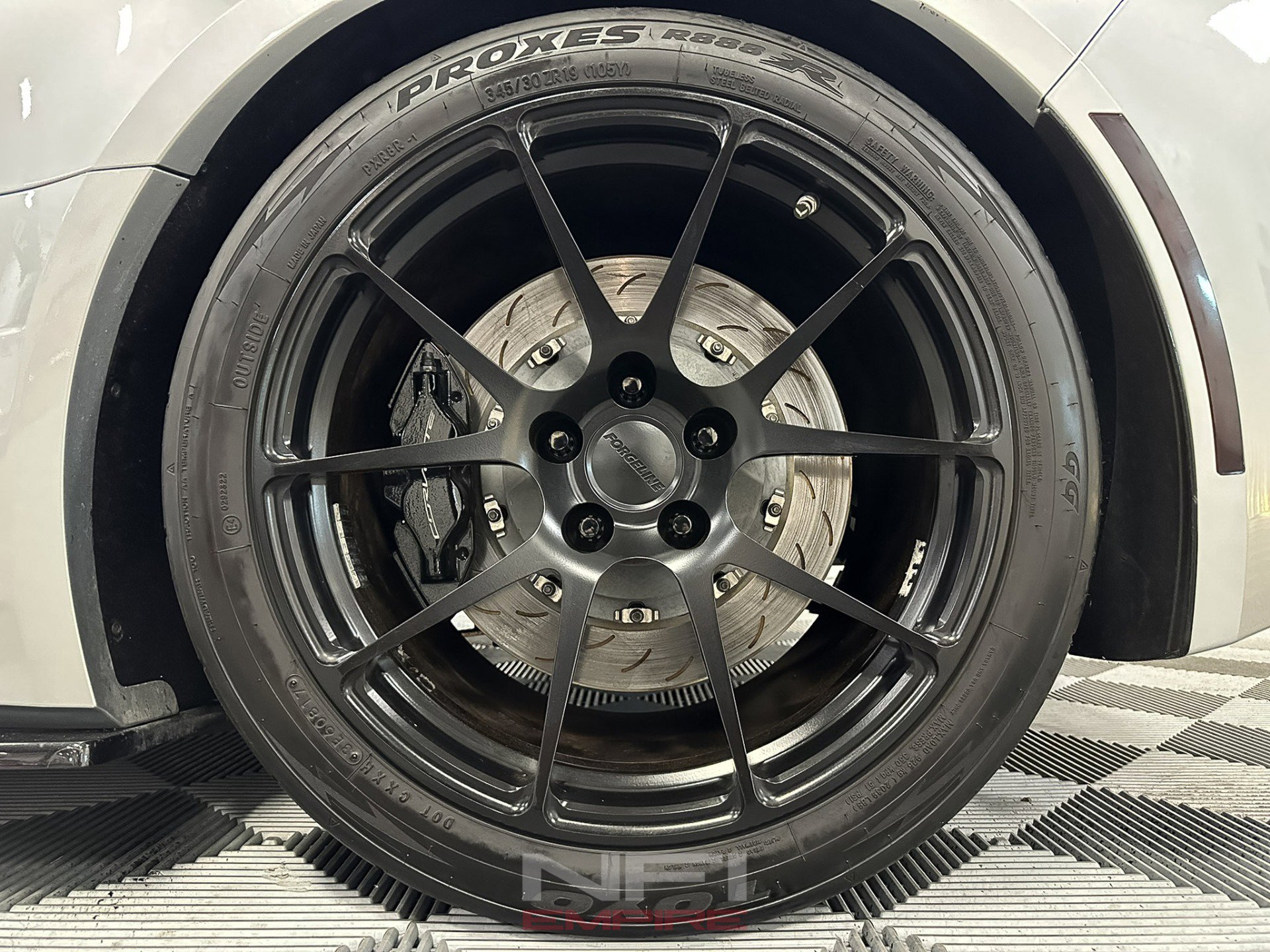 Used 2014 Chevrolet Corvette Stingray Convertible w/ 3LT Preferred Equipment Group image 31