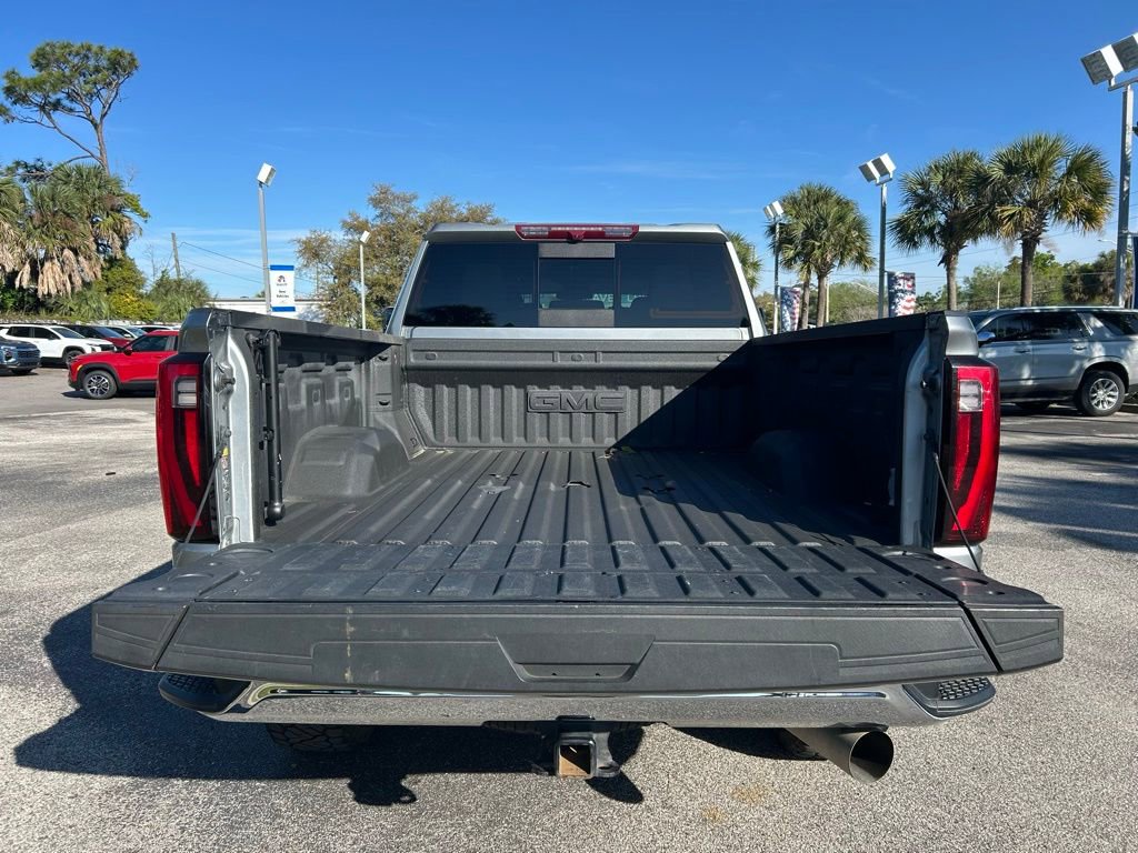 Used 2024 GMC Sierra 2500 SLT w/ SLT Premium Package image 11