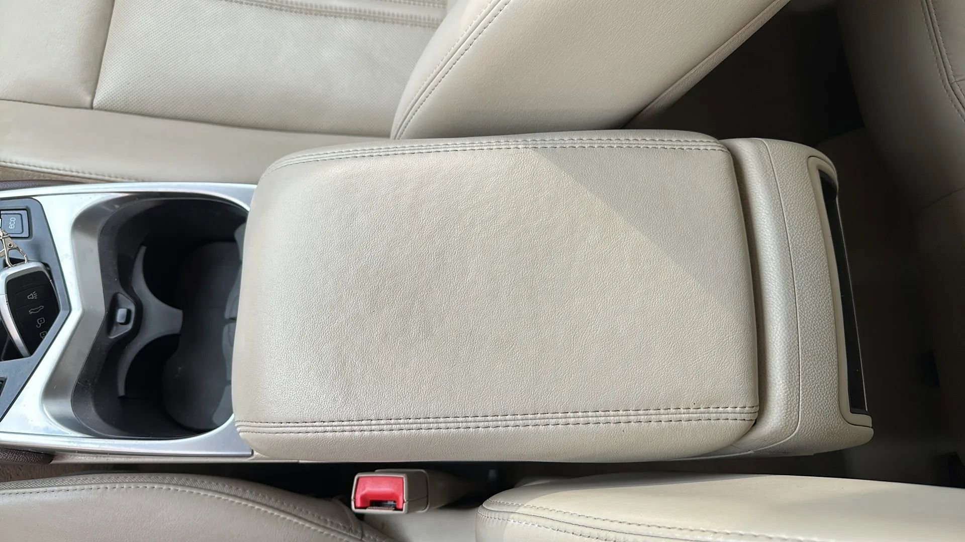 Used 2014 Cadillac SRX Performance w/ Driver Awareness Package image 40