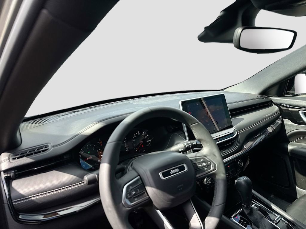 Used 2023 Jeep Compass Altitude image 11