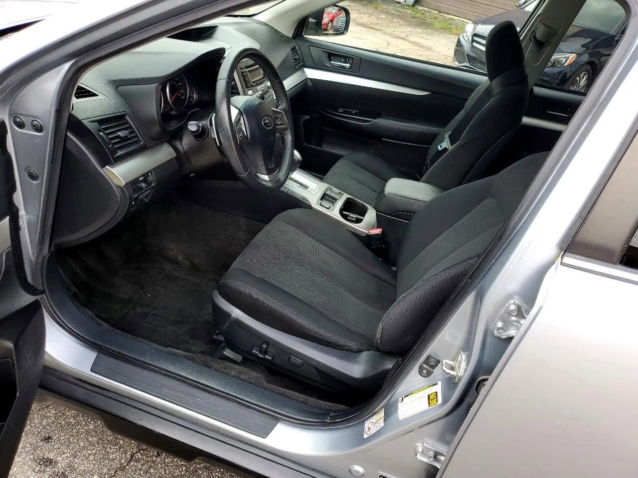 Used 2013 Subaru Outback 2.5i Premium w/ Popular Pkg 1B image 15