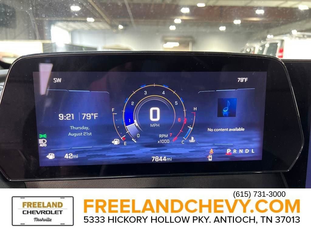 Used 2024 Chevrolet Traverse RS image 19