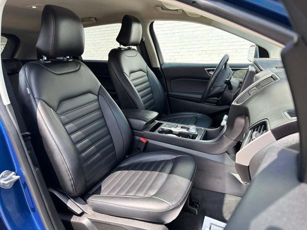 Used 2024 Ford Edge SEL AWD/4WD image 13