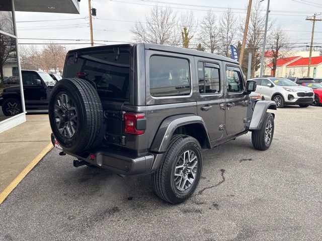 Used 2021 Jeep Wrangler Unlimited Sahara image 31