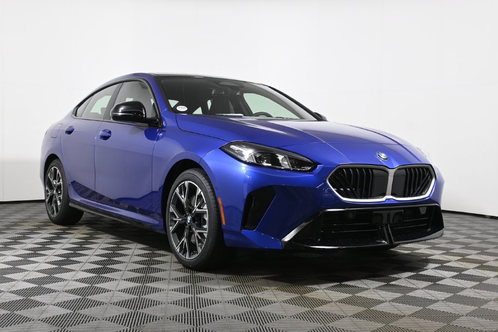 New 2026 BMW 228i xDrive w/ Premium Package AWD/4WD image 9