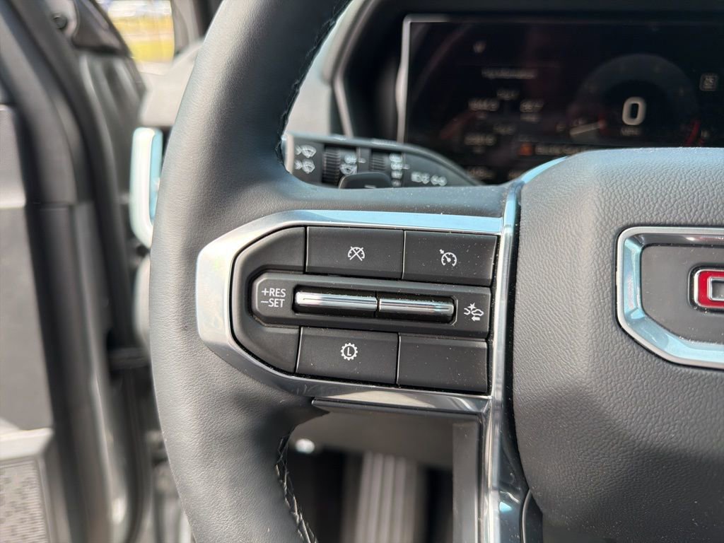 Used 2025 GMC Terrain Elevation image 19
