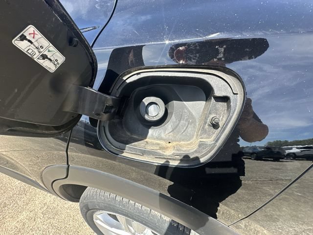 Used 2024 Buick Encore GX Preferred AWD/4WD image 43