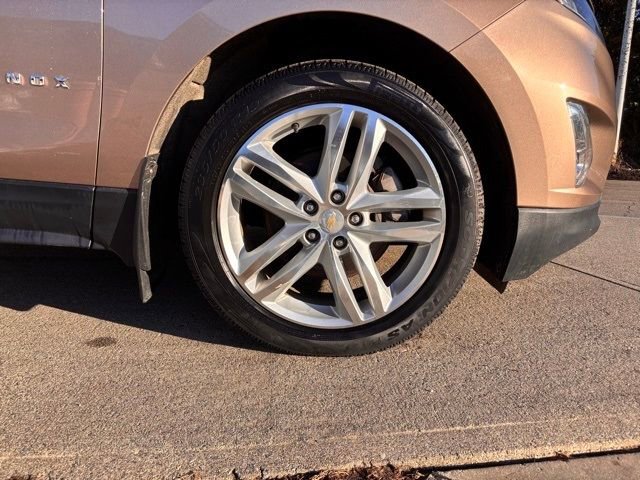 Used 2018 Chevrolet Equinox Premier image 9