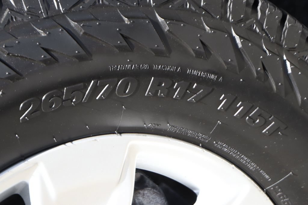 Used 2022 Chevrolet Silverado 1500 LT RWD image 39