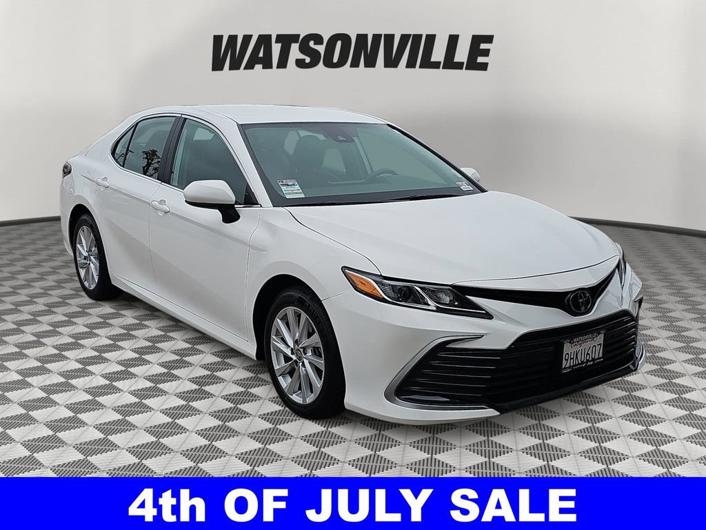 Used 2023 Toyota Camry LE FWD image 1