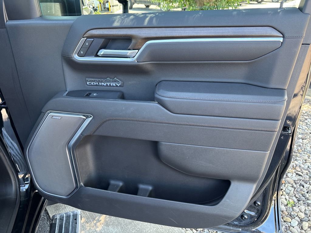 Used 2026 Chevrolet Silverado 1500 High Country w/ High Country Premium Package AWD/4WD image 50