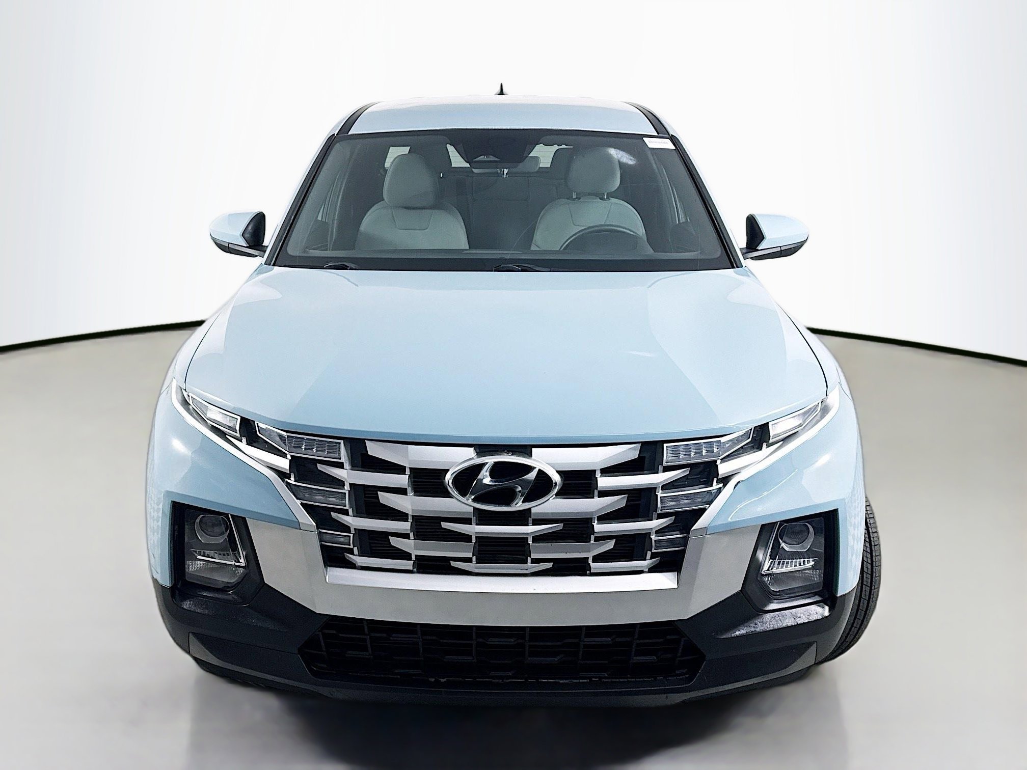 Used 2022 Hyundai Santa Cruz SE image 2