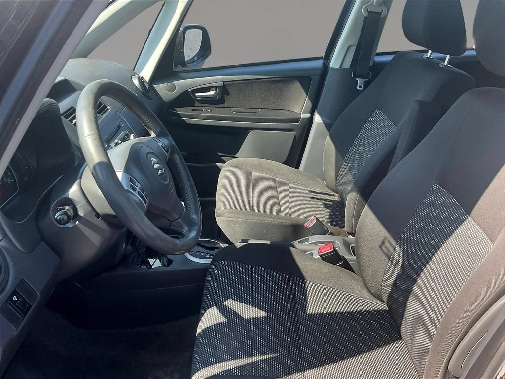 Used 2009 Suzuki SX4 AWD Hatchback image 18