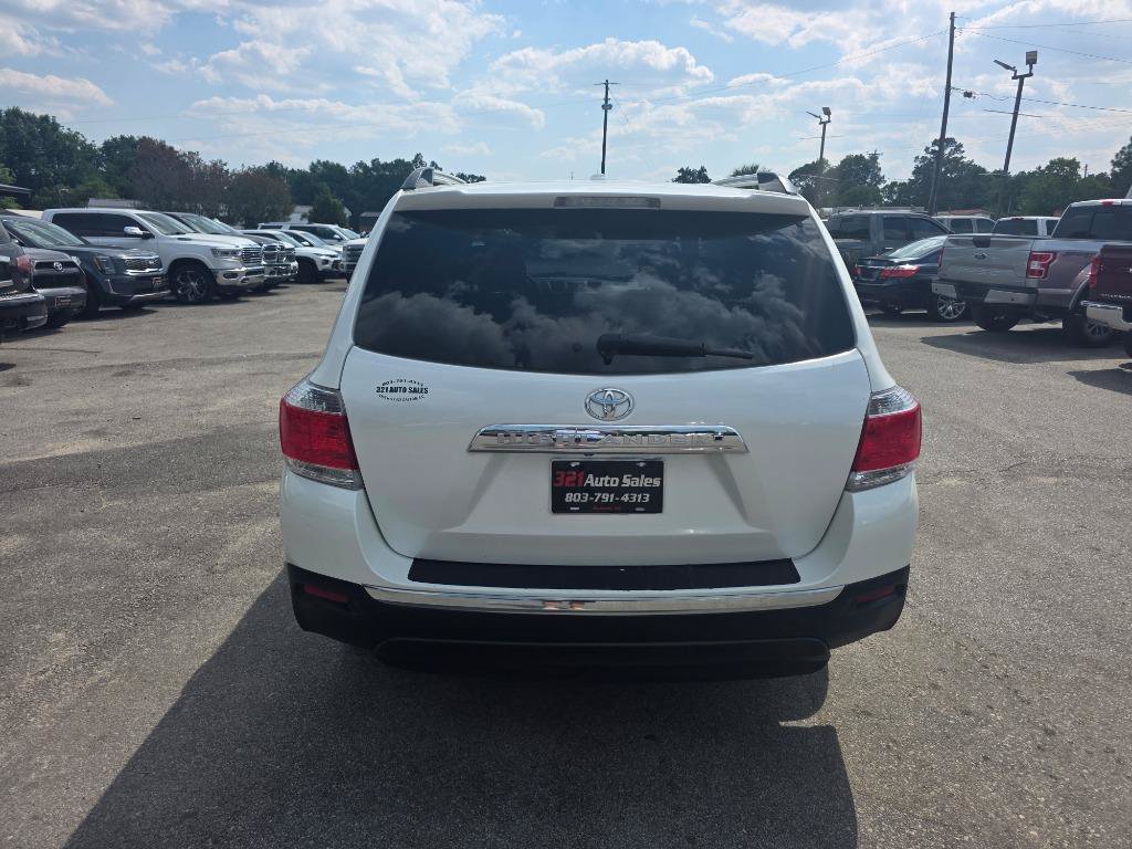Used 2012 Toyota Highlander Limited FWD image 3