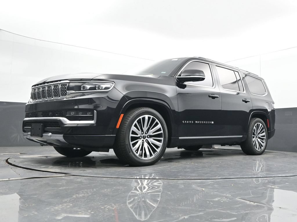 Used 2022 Jeep Grand Wagoneer Series III AWD/4WD image 27