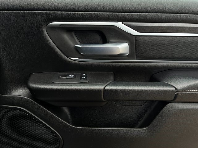 Used 2024 RAM 1500 Big Horn RWD image 17
