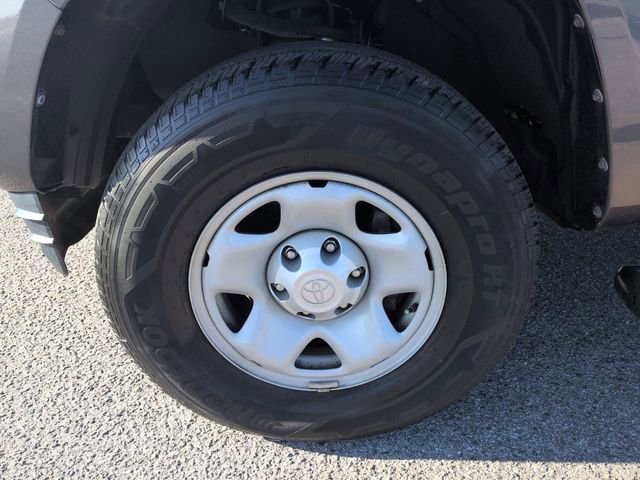 Used 2020 Toyota Tacoma SR w/ SR Convenience Package RWD image 10