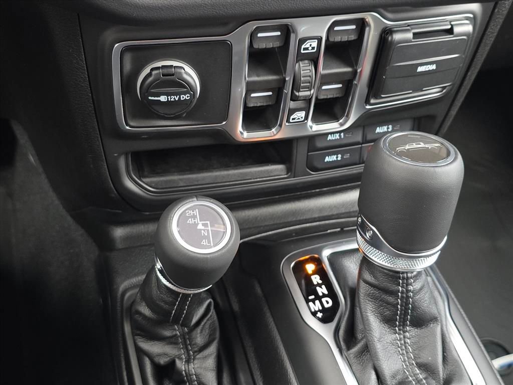 New 2026 Jeep Gladiator Sport AWD/4WD image 12