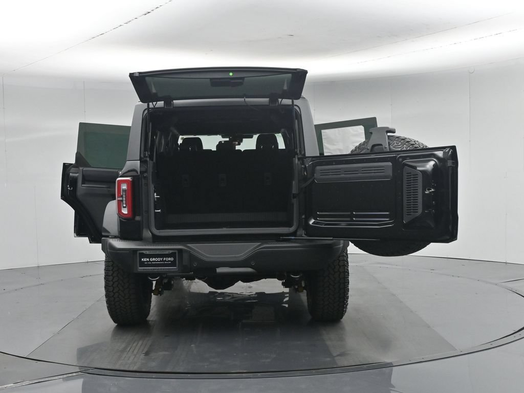 New 2026 Ford Bronco Badlands AWD/4WD image 32