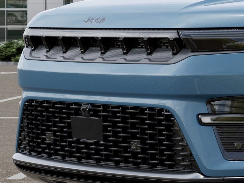New 2026 Jeep Grand Wagoneer L Limited AWD/4WD image 12