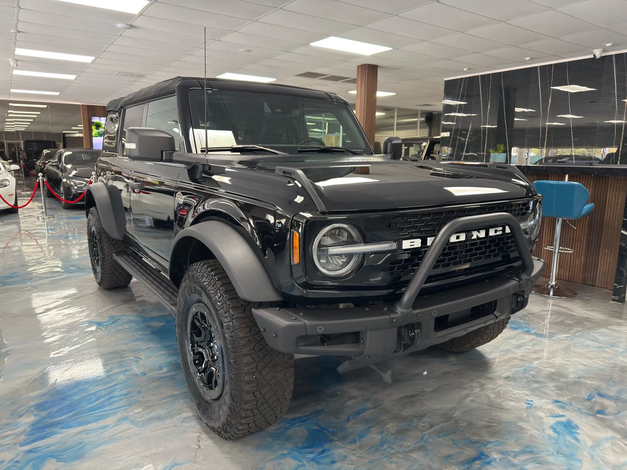 Used 2023 Ford Bronco Wildtrak image 1