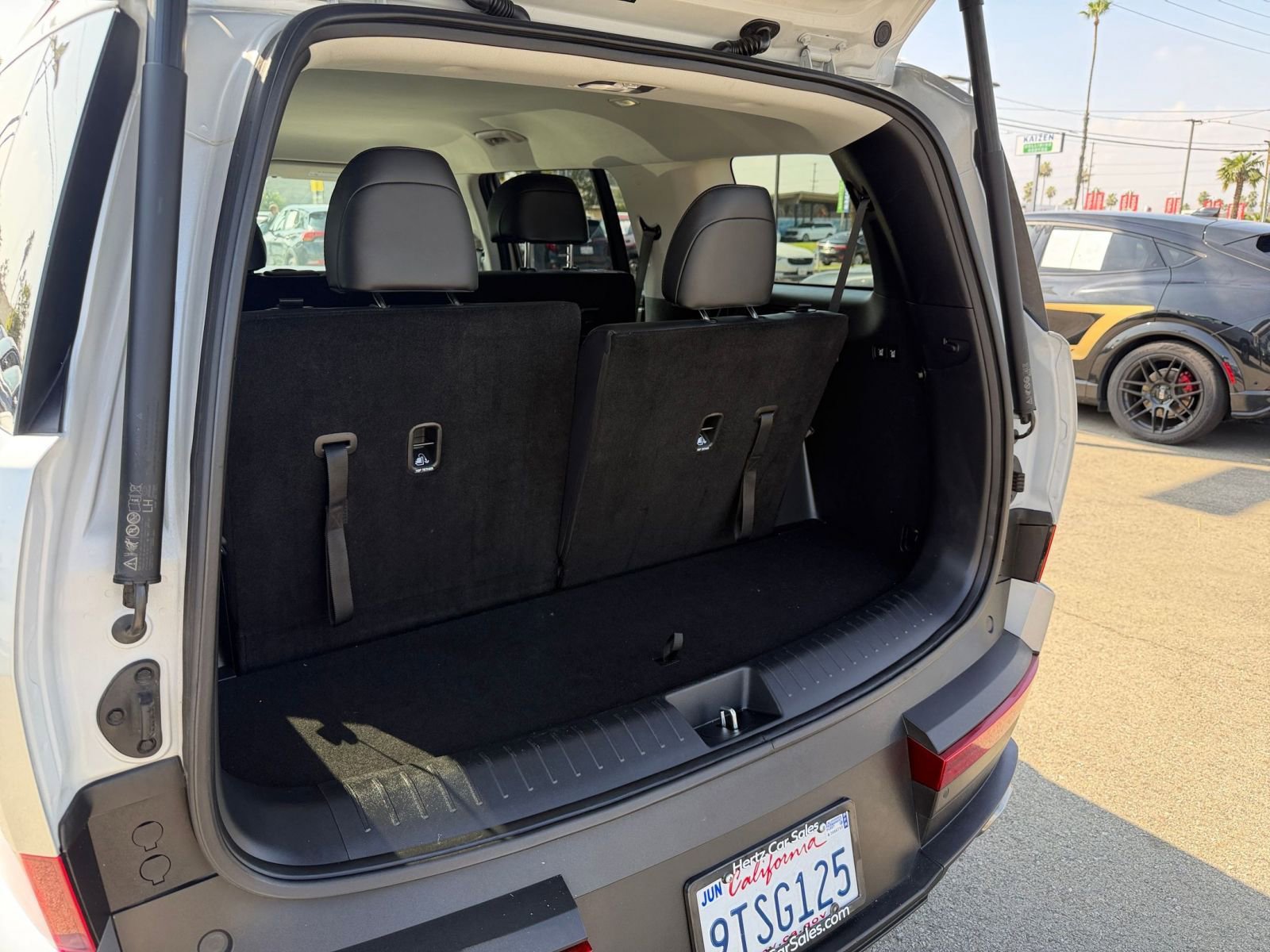 Used 2025 Hyundai Santa Fe SEL image 33