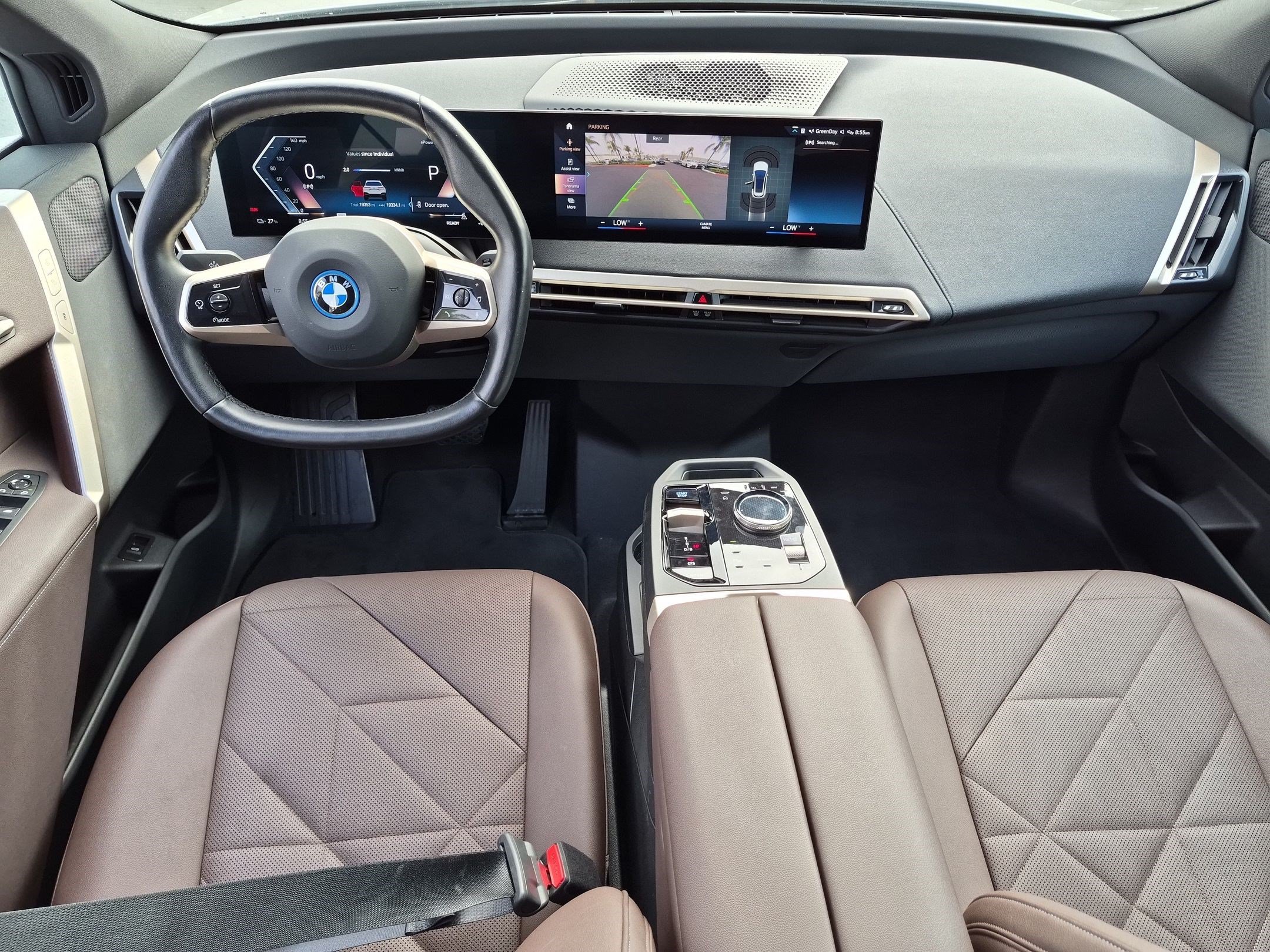 Used 2023 BMW iX xDrive50 AWD/4WD image 29