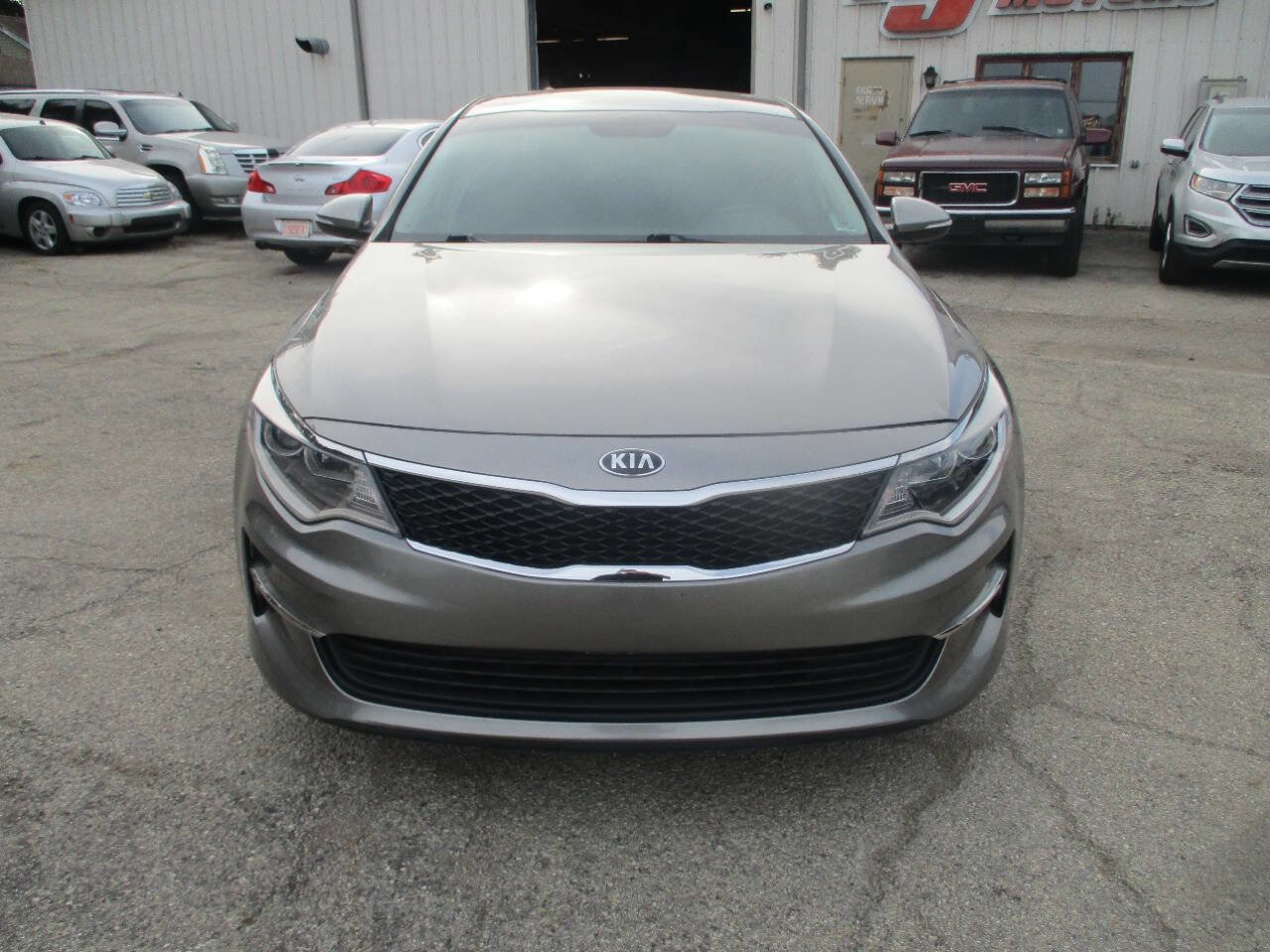 Used 2017 Kia Optima LX image 5